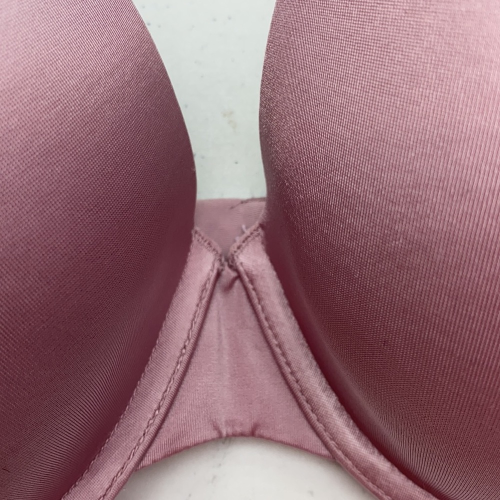 Victoria's Secret Dusty Rose Molded T-Shirt Bra - Picture 2 of 5